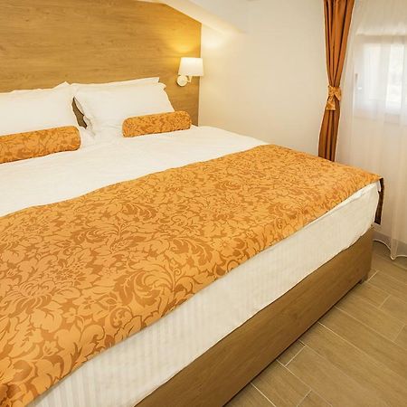 Residence Mediterraneo Baška Екстериор снимка