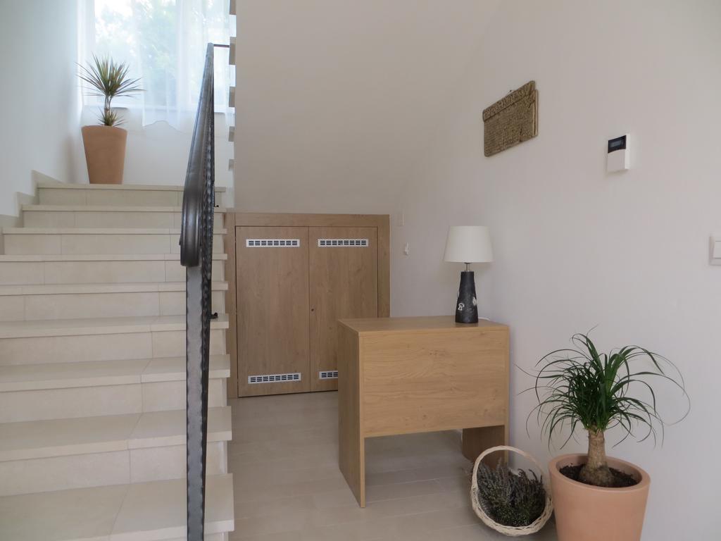 Residence Mediterraneo Baška Екстериор снимка