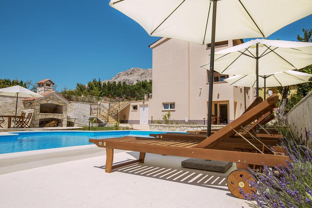 Residence Mediterraneo Baška Екстериор снимка