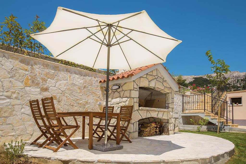 Residence Mediterraneo Baška Екстериор снимка