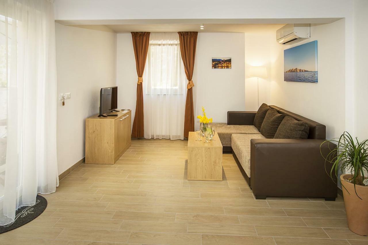 Residence Mediterraneo Baška Екстериор снимка